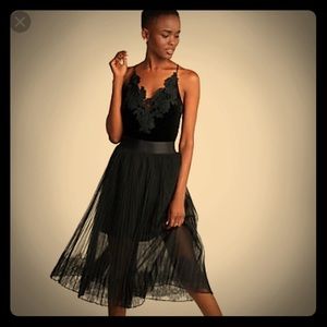 Express Velvet bodysuit XS